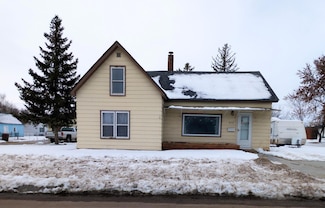 434 E Main St, Perham, MN 56573