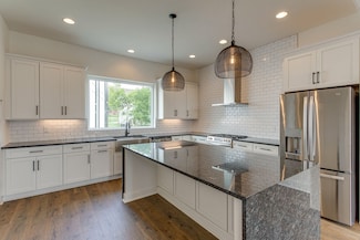 910 Youngs Ln Unit 22, Nashville, TN 37207