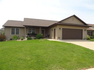 1107 North St, Williamsburg, IA 52361