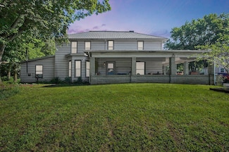 103 N Water St, Williamsport, OH 43164