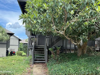 128 Lanai Village Unit H, Diamondhead, MS 39525