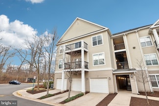 13329 Connor Dr, Centreville, VA 20120