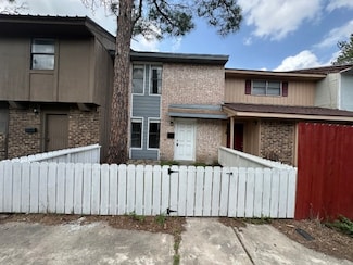 1905 N Ben Wilson St Unit 15, Victoria, TX 77901