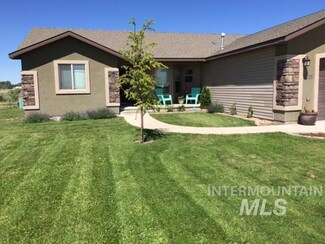 3935 N 2300 E, Filer, ID 83328