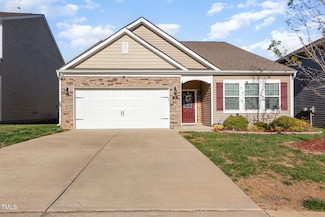 46 S Great White Way, Clayton, NC 27527
