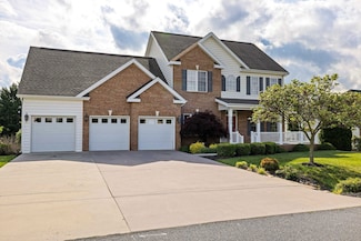 224 Kensington Dr, Elkton, VA 22827