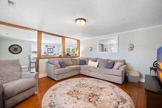 1420 Old Whitesville Rd, Moncks Corner, SC 29461