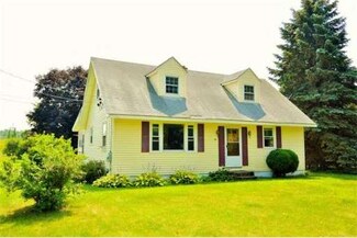 86 Chace Hill Rd, Lancaster, MA 01523