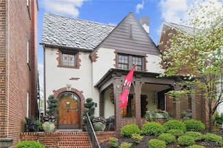 3117 Monument Ave, Richmond, VA 23221