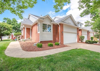 5925 Ep True Pkwy Unit 36, West Des Moines, IA 50266