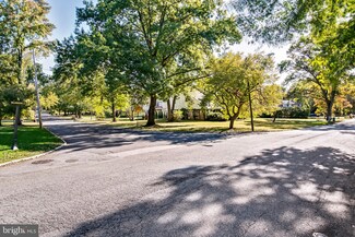1518 Willowbrook Ln, Villanova, PA 19085