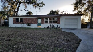 1512 Ridge Ave, Daytona Beach, FL 32117