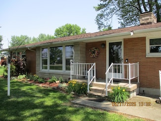 6915 Troy Sidney Rd, Piqua, OH 45356