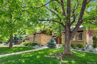 10886 E Crestline Cir, Englewood, CO 80111