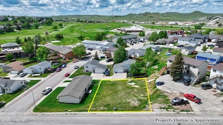 536 Oregon Ave, Gillette, WY 82718