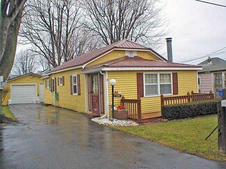 7461 Irwin St, Sodus Point, NY 14555