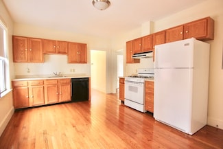 187 Parsons St Unit 187, Brighton, MA 02135
