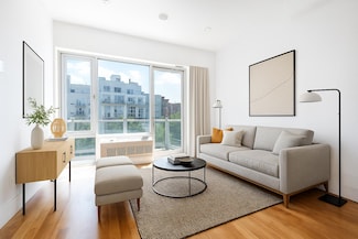 17 Kingsland Ave Unit 3-F, Brooklyn, NY 11211