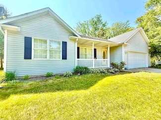 1248 S Hemlock Rd, Hemlock, MI 48626