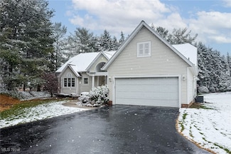 105 Barkwood Dr Unit 1, Wadsworth, OH 44281