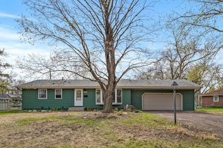 6609 Sumter Ave N, Brooklyn Park, MN 55428