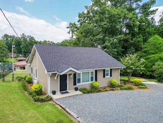 276 Lakeshore Way, Cordele, GA 31015