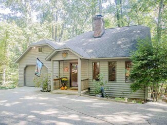 440 Flower Dr, McGaheysville, VA 22840