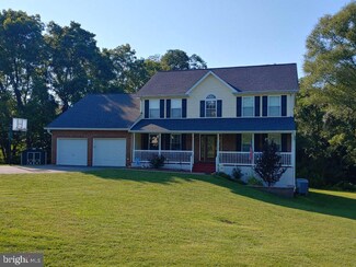 153 Cross Point Dr, Owings, MD 20736