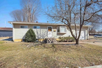 105 27th Ave, East Moline, IL 61244