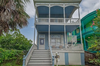 1724 Postoffice St Unit 2, Galveston, TX 77550