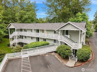 12315 NE 97th St Unit G, Kirkland, WA 98033