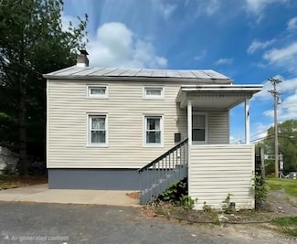 4 Oakley St, Montgomery, NY 12549