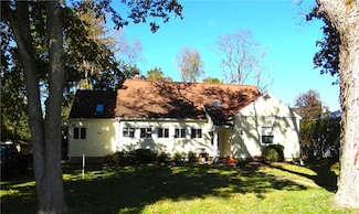 77 Evergreen Ave, Elmira, NY 14905