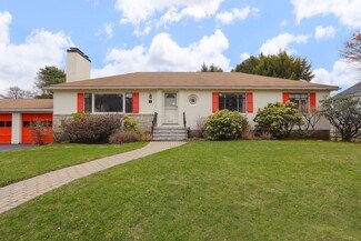 175 Evelyn Rd, Waban, MA 02468