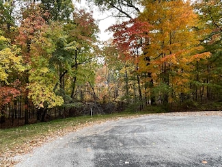 22 Harrell Ln, Crossville, TN 38558