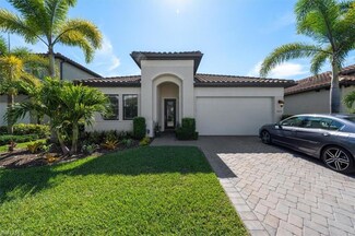 4613 Abaca Cir, Naples, FL 34119