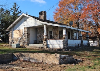 1142 Grace Ave, West Plains, MO 65775