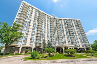 40 N Tower Rd Unit 16G, Oak Brook, IL 60523