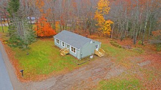 6 Williams Pond Rd, Bucksport, ME 04416