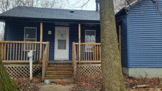 1303 N Neil St, Champaign, IL 61820