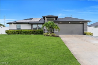 1915 NE 20th Ave, Cape Coral, FL 33909