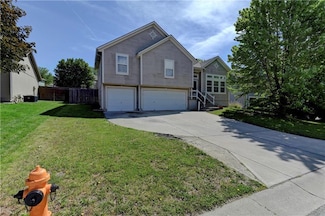 1131 N Jones Rd, Independence, MO 64056