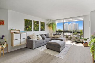 3400 NE 192nd St Unit 607, Miami, FL 33180