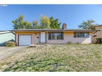 3425 Kincaid St, Eugene, OR 97405