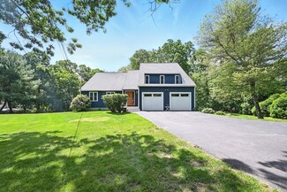 4 Amelia Way, Medway, MA 02053
