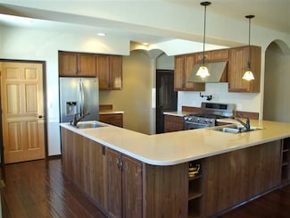 49 Perstarr Ln, Ponderay, ID 83852