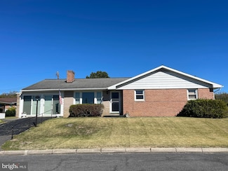 1430 Magnolia Ct, Cumberland, MD 21502