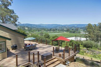 84 Skylark Ln, Watsonville, CA 95076