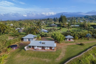 95 N Holokai Rd, Haiku-Pauwela, HI 96708