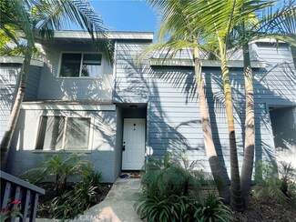 363 Hemlock Ave Unit B, Carlsbad, CA 92008
